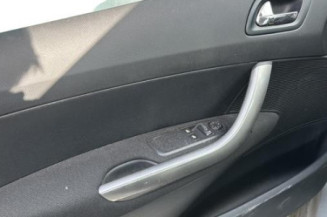 Pivot de moyeu avant gauche PEUGEOT 308 1