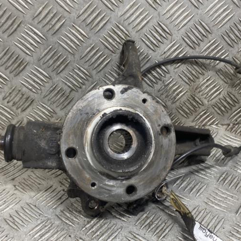 Pivot de moyeu avant droit PEUGEOT 308 1 Photo n°1