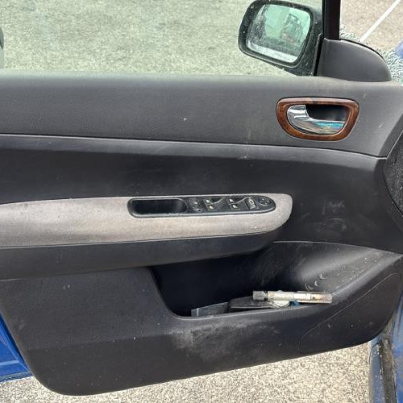 Pivot de moyeu avant droit PEUGEOT 307 Photo n°12