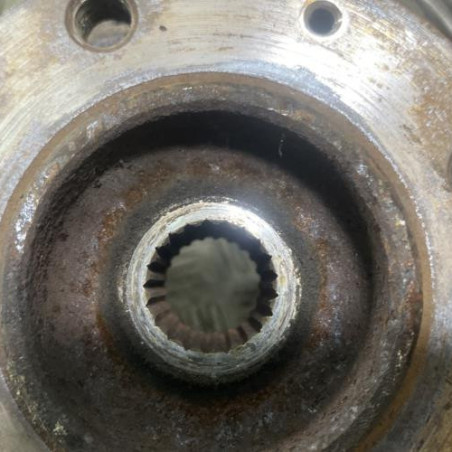 Pivot de moyeu avant gauche PEUGEOT 206