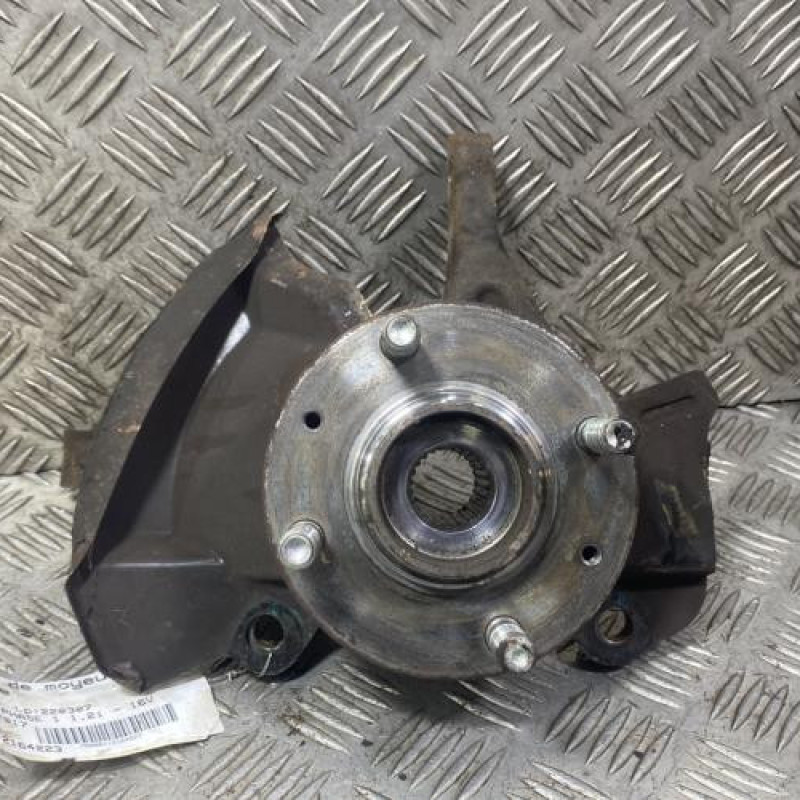 Pivot de moyeu avant gauche HYUNDAI I 20 2 Photo n°1