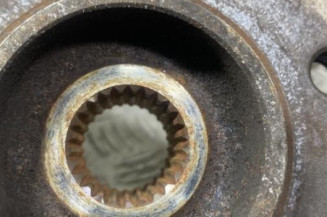 Pivot de moyeu avant gauche CITROEN DS3