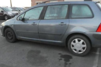 Pivot de moyeu avant gauche PEUGEOT 307