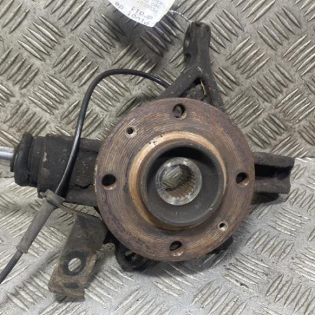 Pivot de moyeu avant droit PEUGEOT 307 Photo n°1