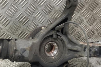 Pivot de moyeu avant gauche PEUGEOT 308 1 SW