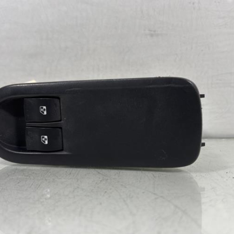 Interrupteur de leve vitre avant gauche RENAULT MEGANE 2 Photo n°2