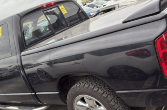 DODGE RAM 1500 3 5.7i - 16V V8 4X4