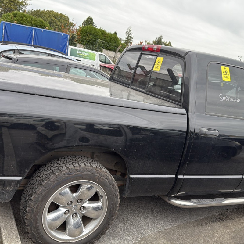 DODGE RAM 1500 3 5.7i - 16V V8 4X4 Photo n°7