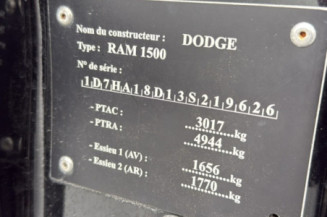DODGE RAM 1500 3 5.7i - 16V V8 4X4