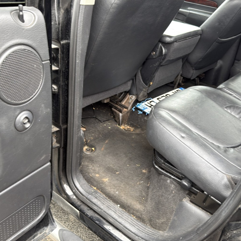 DODGE RAM 1500 3 5.7i - 16V V8 4X4 Photo n°14