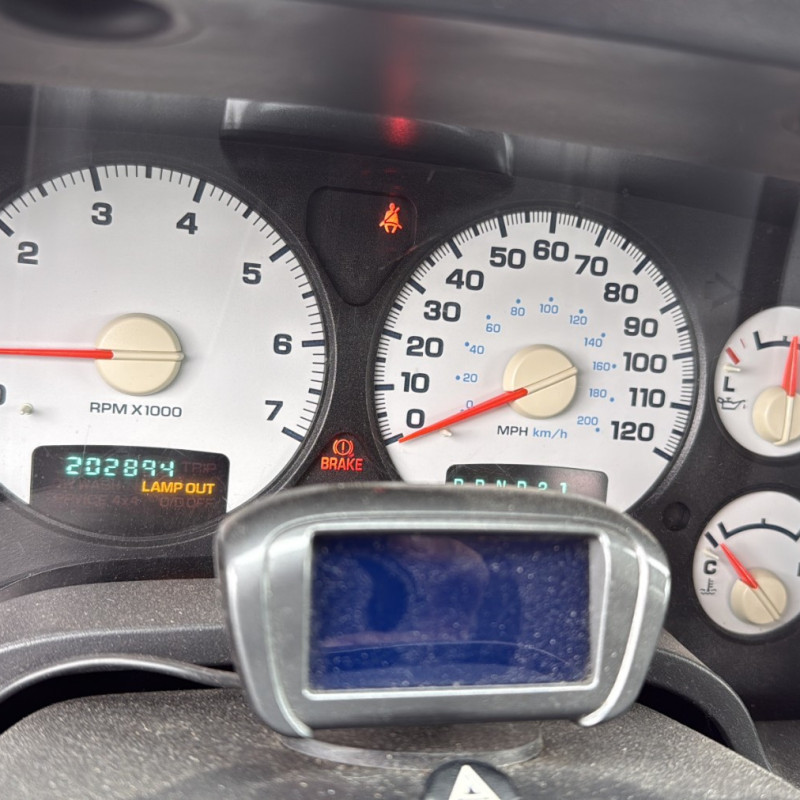 DODGE RAM 1500 3 5.7i - 16V V8 4X4 Photo n°18