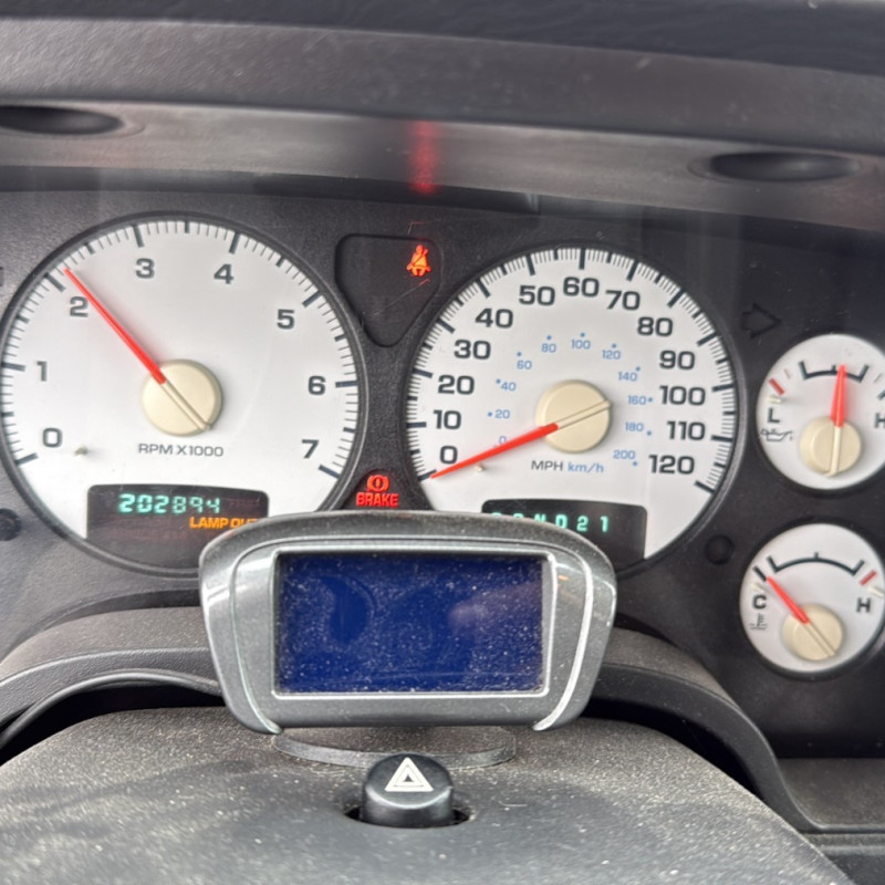 DODGE RAM 1500 3 5.7i - 16V V8 4X4 Photo n°19