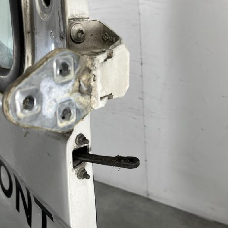 Porte avant droit IVECO DAILY 3 Photo n°4