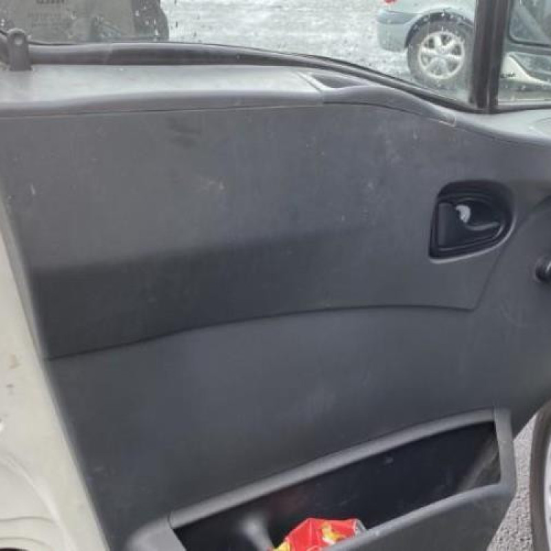 Porte avant droit IVECO DAILY 3 Photo n°12