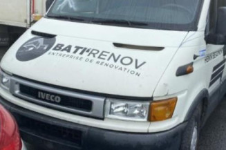 Porte avant droit IVECO DAILY 3