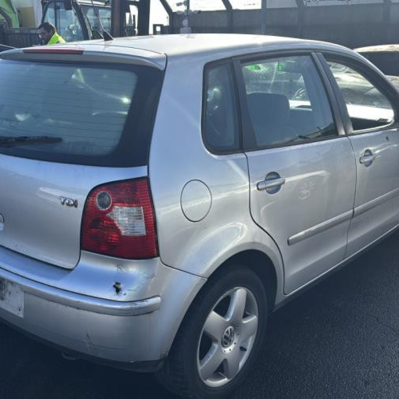 Serrure arriere droit VOLKSWAGEN POLO 4 Photo n°7