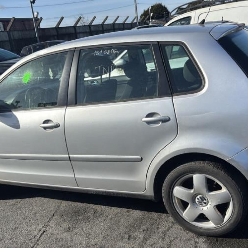 Serrure arriere droit VOLKSWAGEN POLO 4 Photo n°11