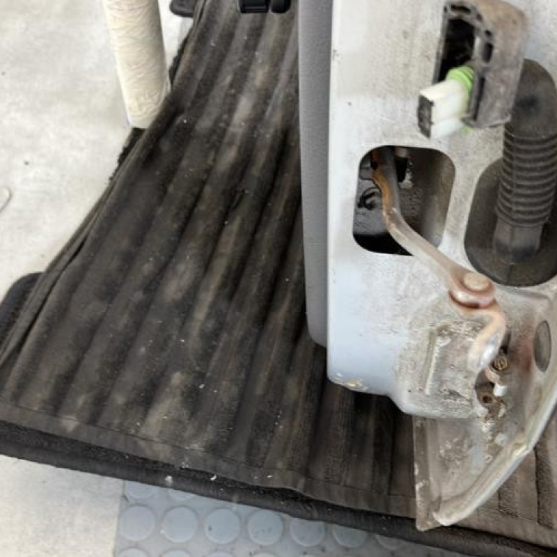 Porte arriere gauche RENAULT CLIO 2 Photo n°5