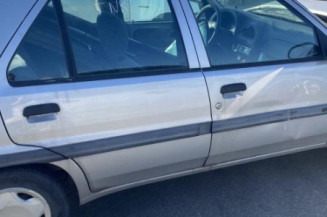 Porte avant gauche CITROEN SAXO