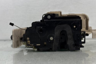 Serrure arriere droit VOLKSWAGEN POLO 4