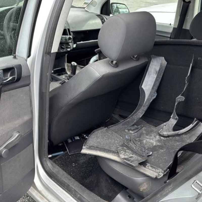 Serrure arriere droit VOLKSWAGEN POLO 4 Photo n°19