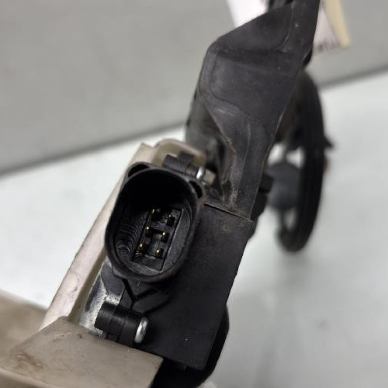 Serrure arriere droit VOLKSWAGEN PASSAT 4 Photo n°4