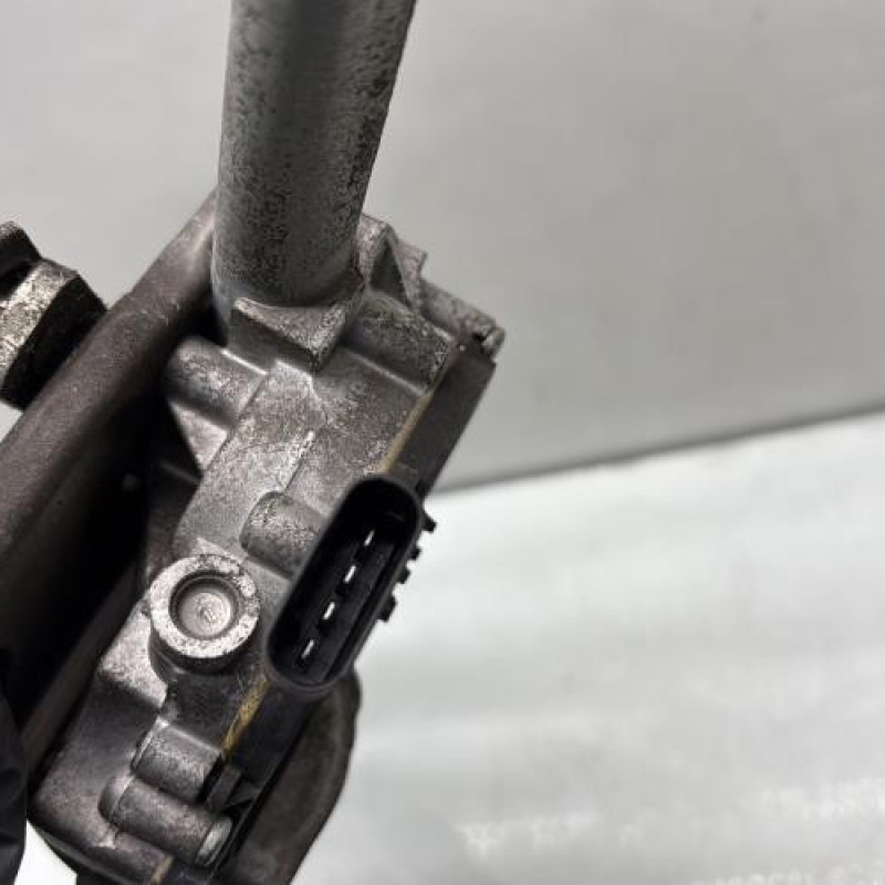 Moteur essuie glace avant BMW SERIE 3 F31 Photo n°5