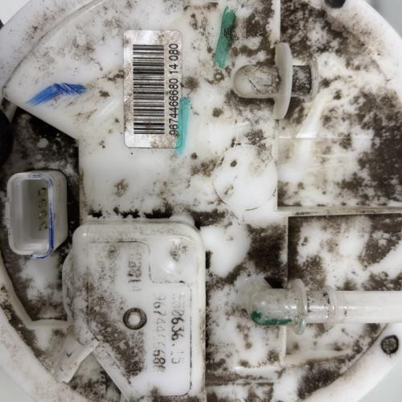 Pompe à carburant CITROEN C4 CACTUS Photo n°4