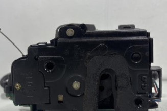 Serrure arriere droit VOLKSWAGEN POLO 4