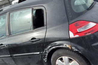 Serrure arriere droit RENAULT MEGANE 2