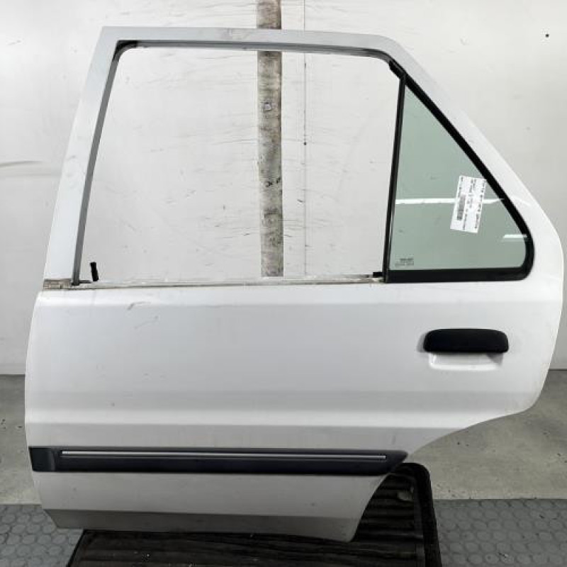 Porte arriere gauche PEUGEOT 106 Photo n°1