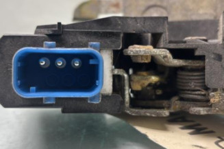 Serrure arriere gauche BMW SERIE 3 E36