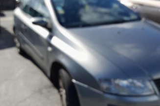 Optique avant principal gauche (feux)(phare) FIAT STILO