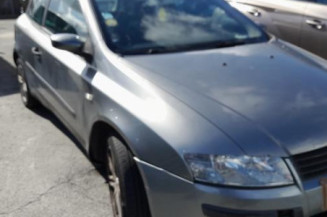 Optique avant principal gauche (feux)(phare) FIAT STILO