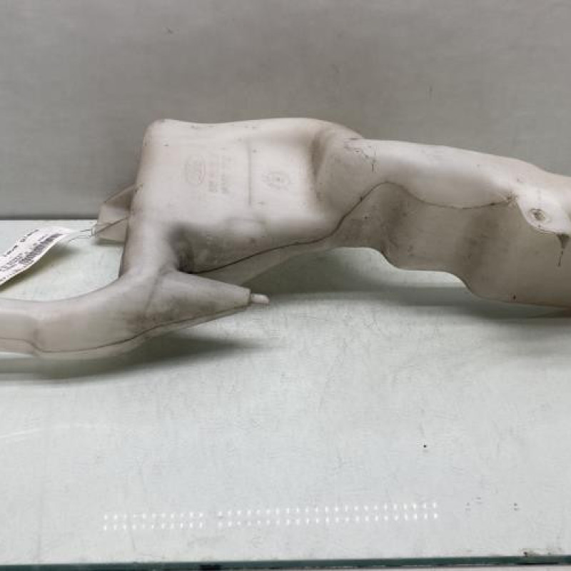 Vase de lave glace FORD FIESTA 6 Photo n°1