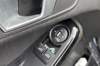 Vase de lave glace FORD FIESTA 6