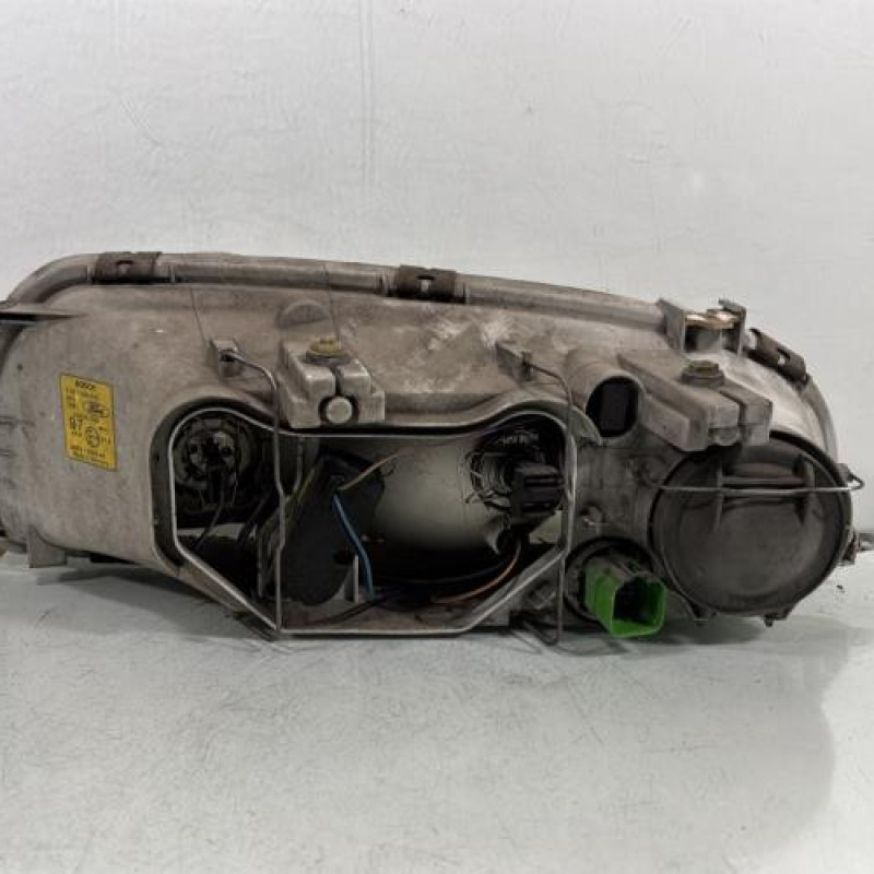 Optique avant principal droit (feux)(phare) FORD FIESTA 4 Photo n°3