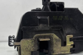 Serrure avant droit PEUGEOT 307