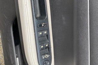 Serrure avant droit PEUGEOT 307