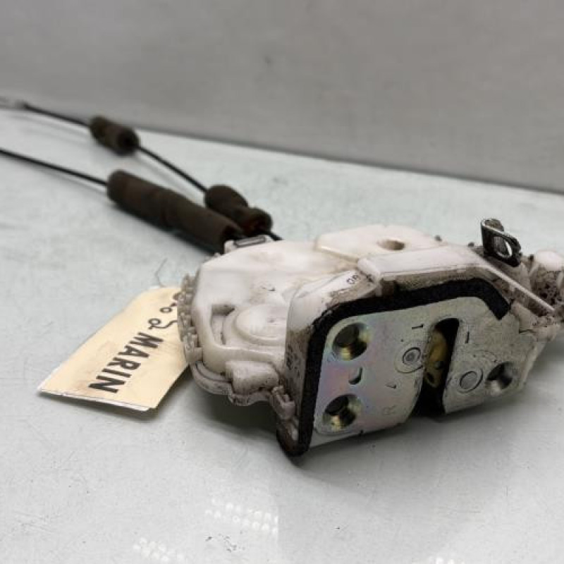 Serrure avant droit HONDA CIVIC 8 Photo n°1