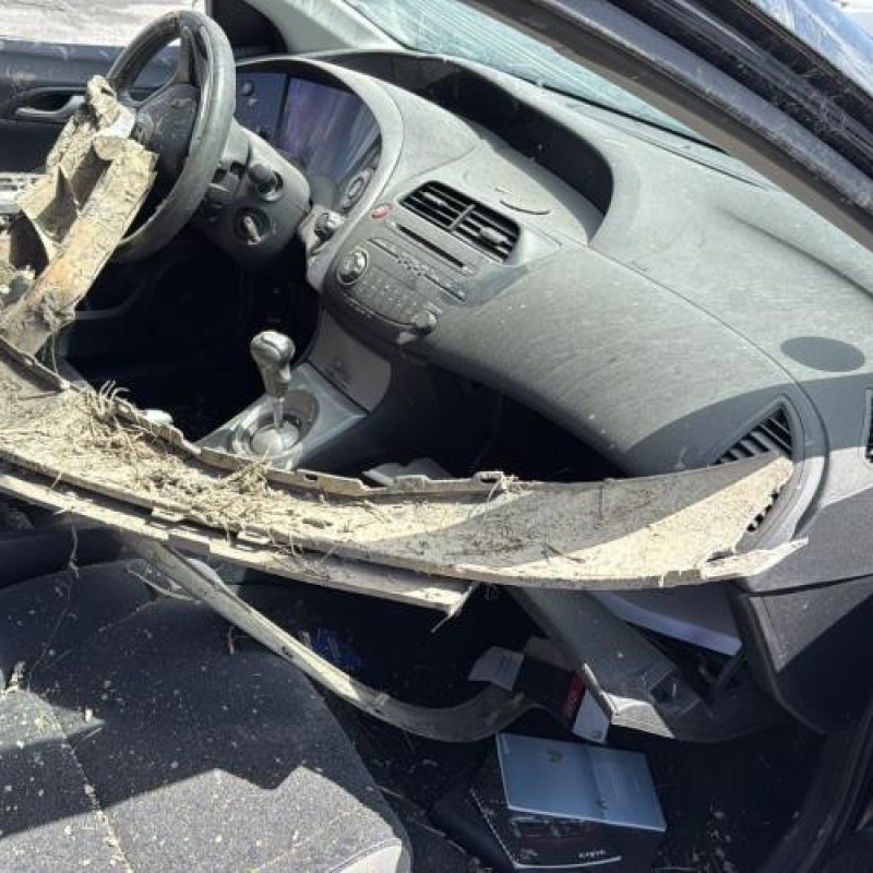 Serrure avant droit HONDA CIVIC 8 Photo n°20