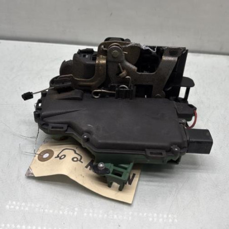 Serrure arriere gauche VOLKSWAGEN BORA