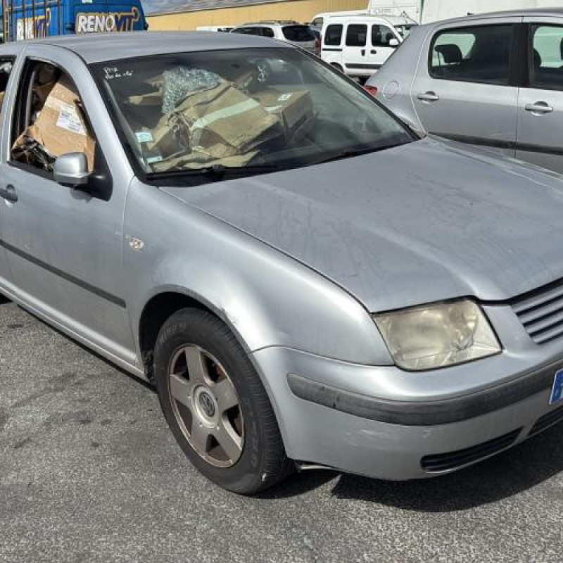 Serrure arriere gauche VOLKSWAGEN BORA Photo n°6