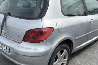 Serrure avant droit PEUGEOT 307
