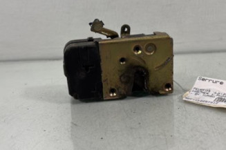 Serrure avant droit PEUGEOT PARTNER 1 Photo n°1