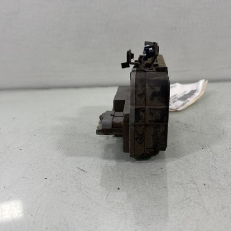 Serrure avant droit PEUGEOT PARTNER 1