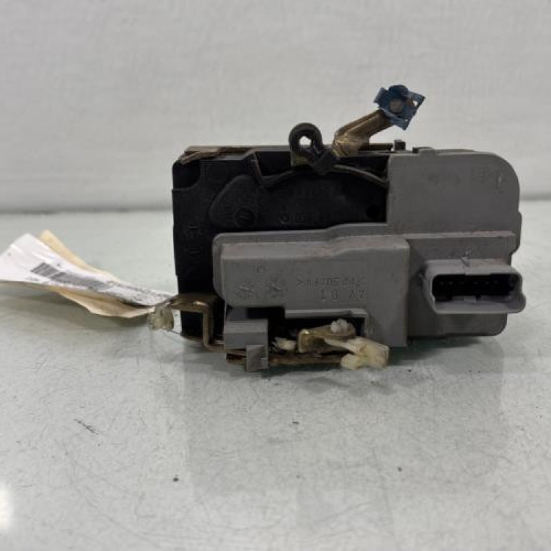 Serrure avant droit PEUGEOT PARTNER 1 Photo n°3