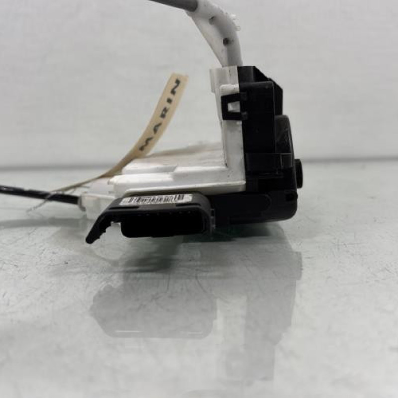 Serrure arriere gauche CITROEN C4 CACTUS Photo n°4