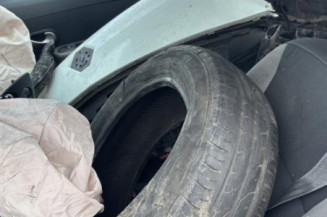 Serrure avant droit RENAULT CLIO 3