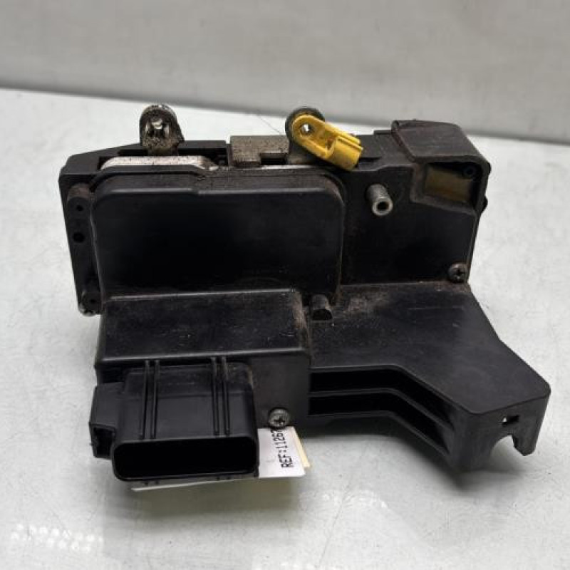 Serrure avant droit FORD FIESTA 5 Photo n°2